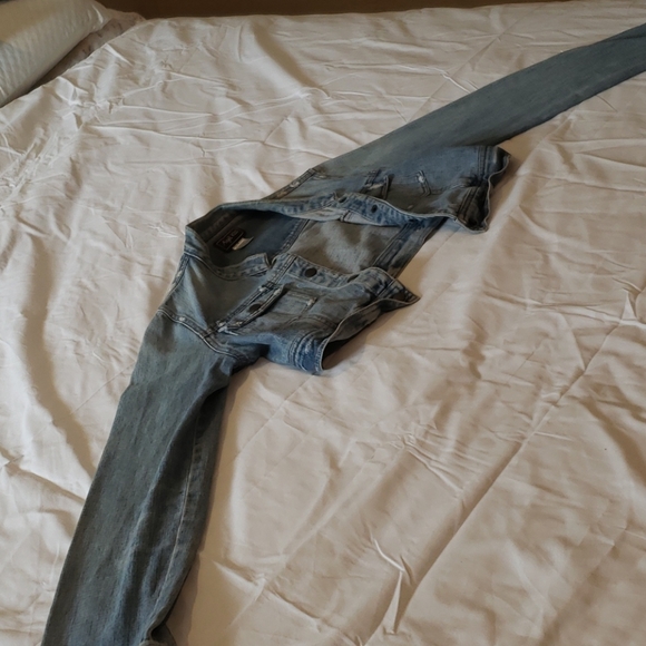 Half jeans jacket - Picture 1 of 3